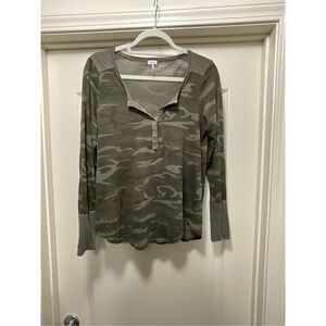 Never Worn - Splendid Camouflage Henley Button Up Top (Size L)
